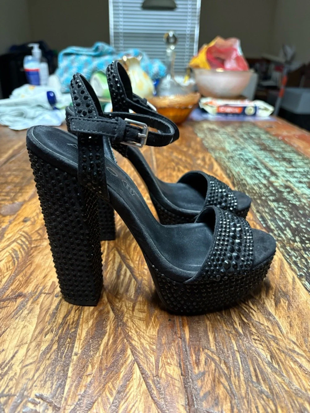 Y2K Aldo Black Mini Rhinestone Studded Platform Ankle-Strap Leather Heels Size 6